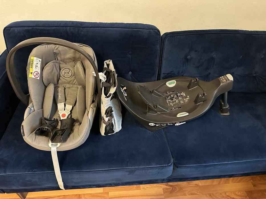 Fotelik Cybex Cloud Z i-Size + baza obrotowa Base Z + akcesoria