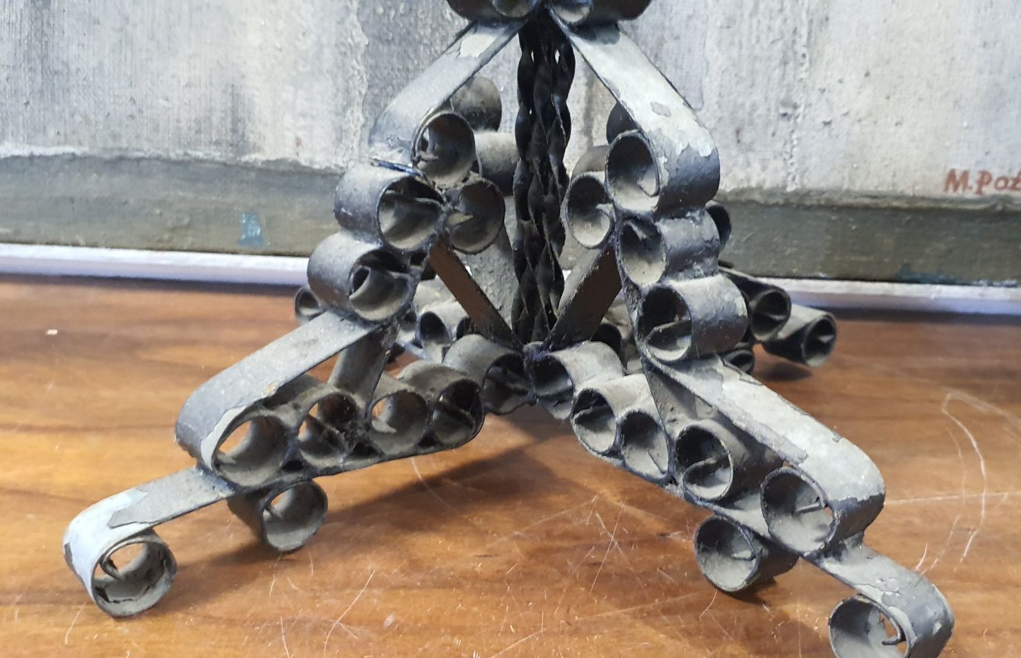Świecznik metaloplastyka 46 cm