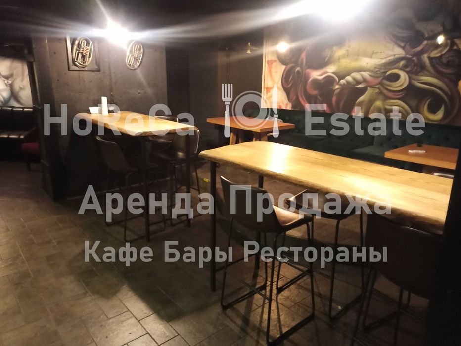 БЕЗ% Продажа. Фасад. Цоколь Кафе Паб Бар. 196м2 Подол