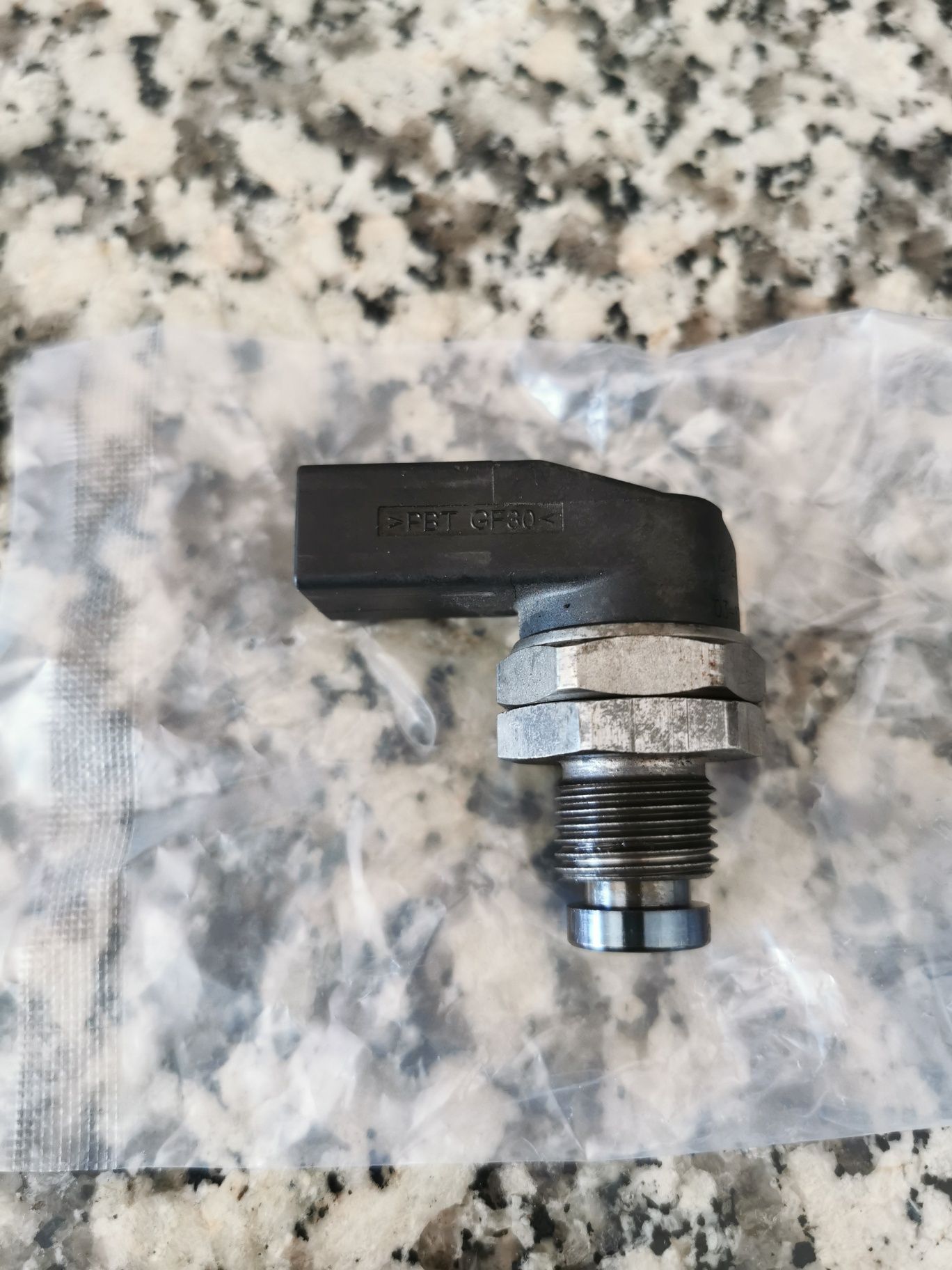 Sensor de pressão gasóleo