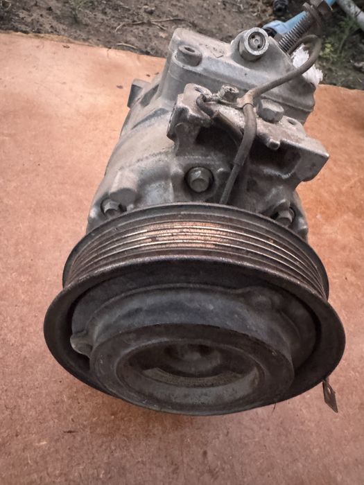 Компресор кондиціонера Ауді а4