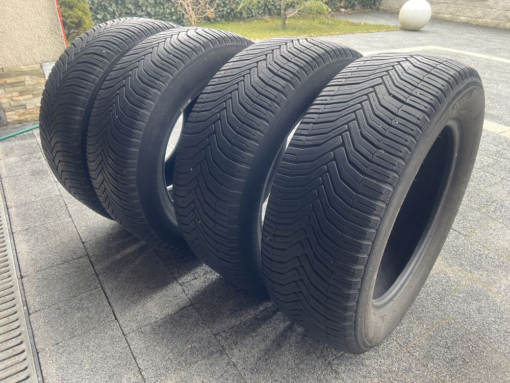 Opony Michelin Cross Climate 205/60/16 zestaw