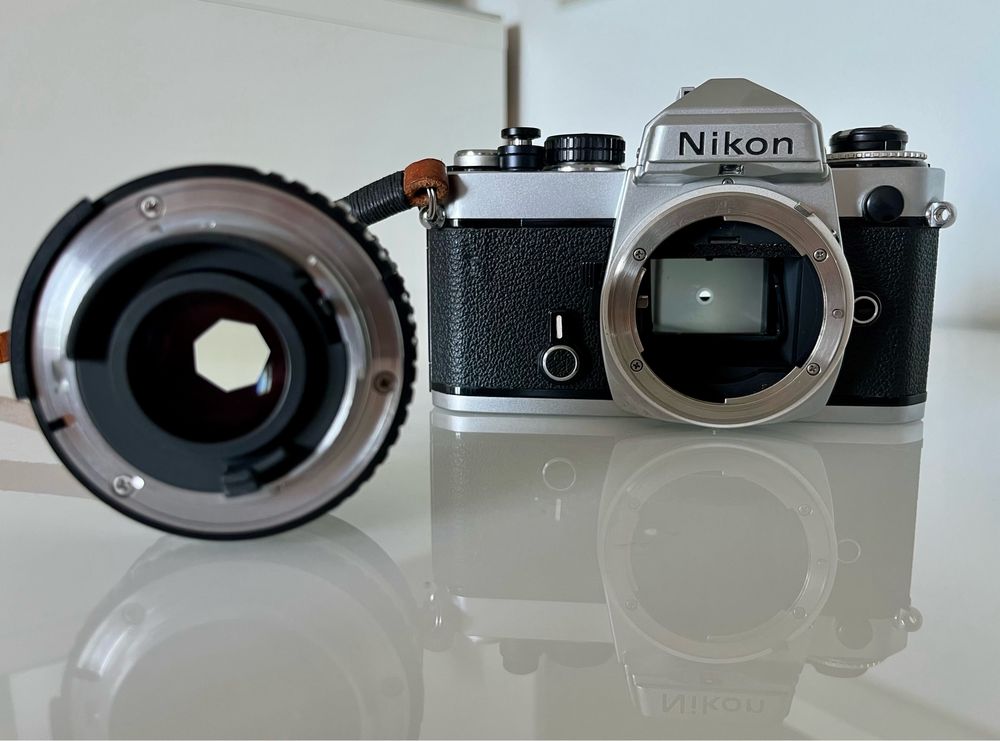 Nikon FE + Nikon 50mm f1.8