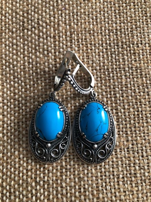 Розкішний комплект зі срібла