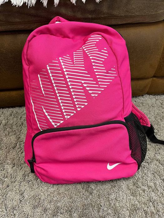 Рюкзак фирмы Nike