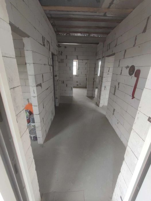 Новобудова 96м2 з терасою + 5сот землі