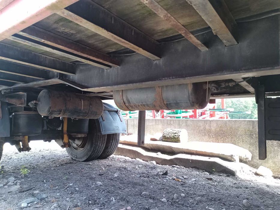 Przyczepa, poduszka resor, burty aluminiowe, bel słomy,laweta