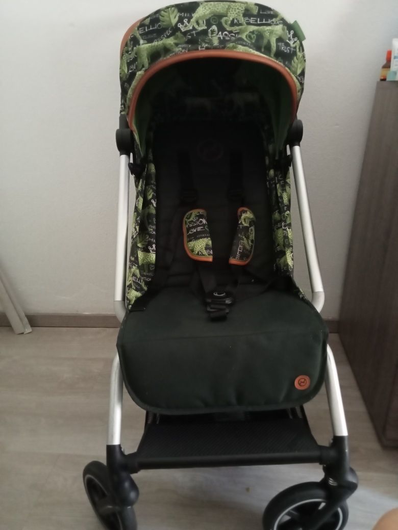 Carrinho bebê cybex