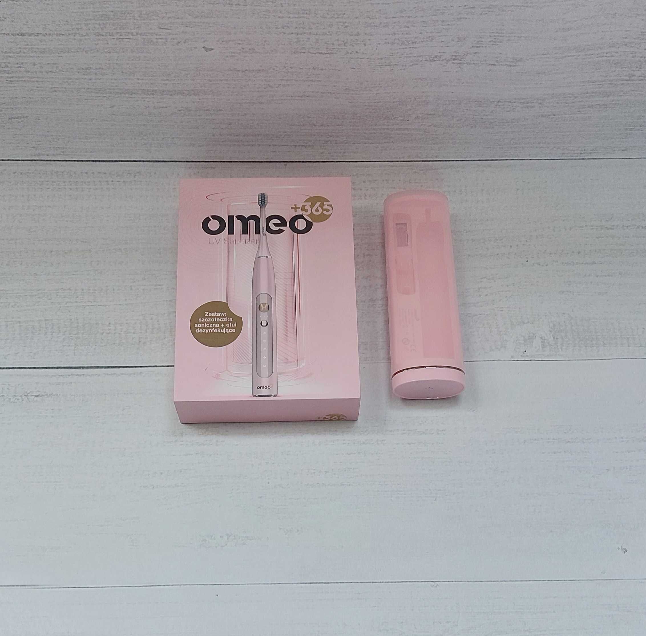 Etui Futerał PUDEŁKO  OMEO +365 UV Sanitizer PINK szczoteczka soniczna