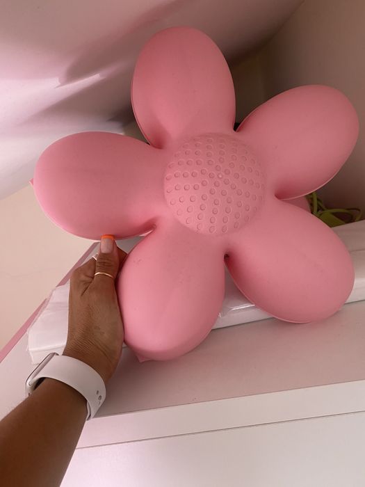 Mobilia menina cor de rosa