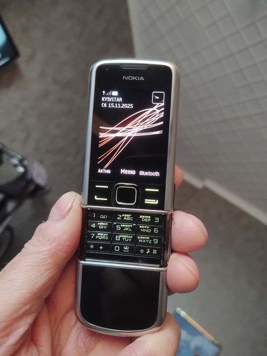 Nokia 8800 Arte.