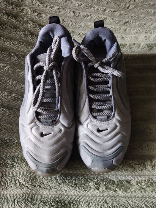 Кросівки Nike Air Max 720