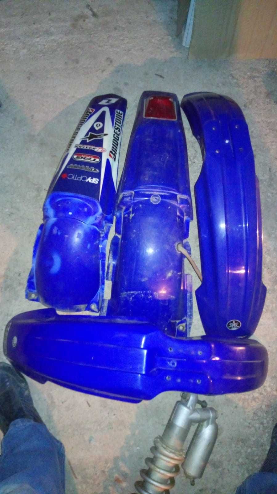 Wr 400 F . Supermotard  e também  jantes de enduro. Revisão feita.