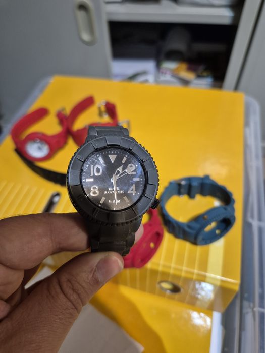 Vendo 4 relogios watx