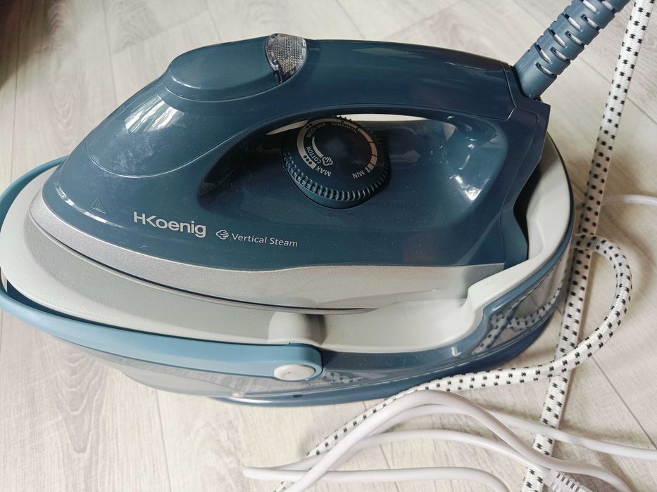 Stacja parowa H.Koenig V5i 2400 W 1,7 litra