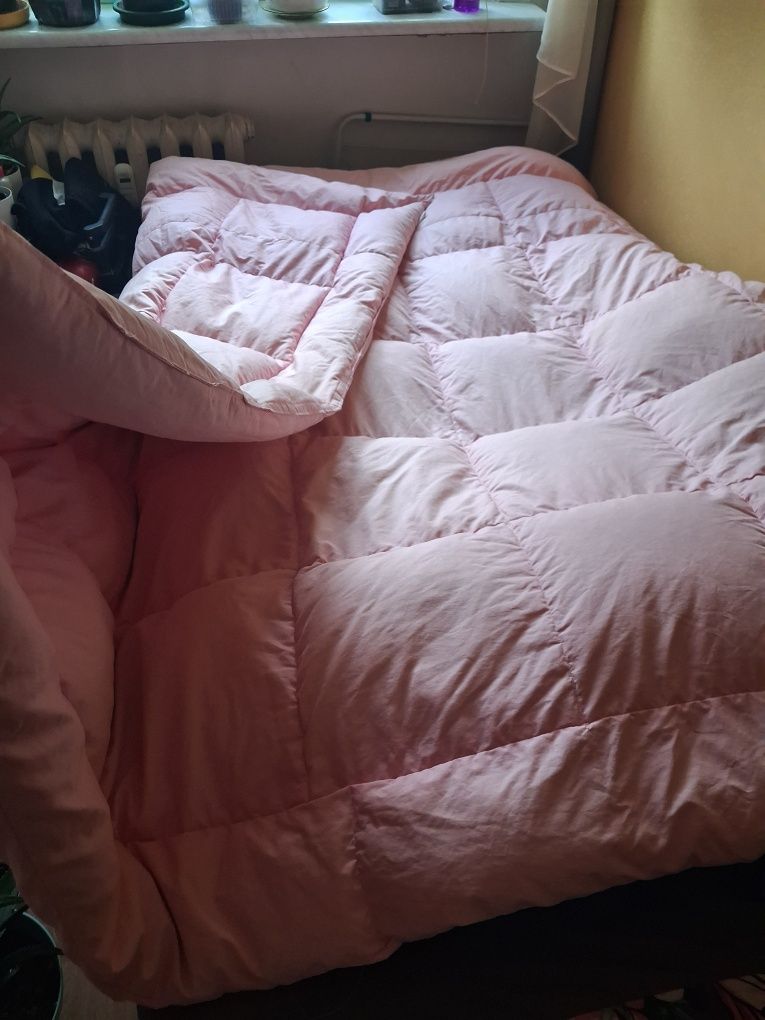 Kołdra na 2 osoby, puch i pierza 190/200