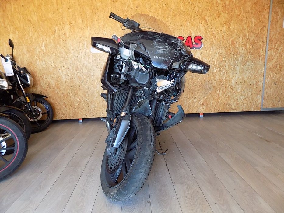 Honda CTX 1300 para peças