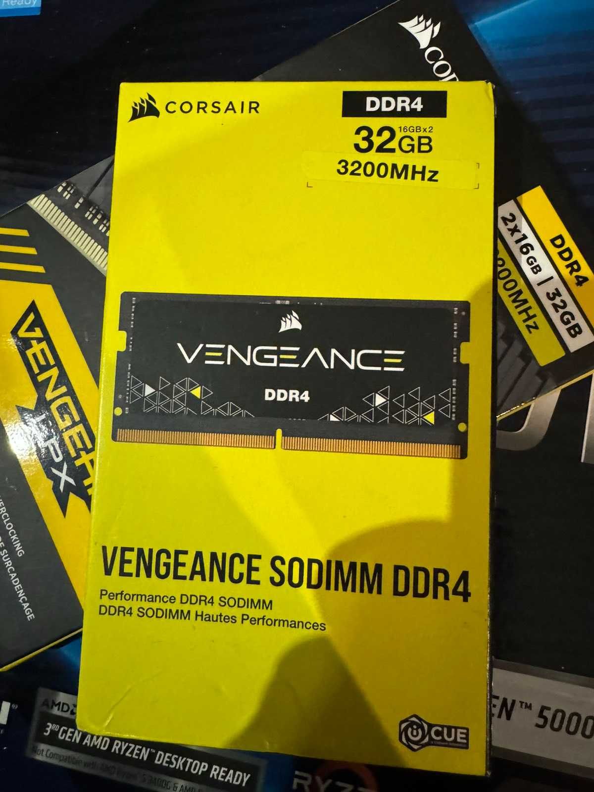 Пам'ять для ноутбуків Corsair 32 GB (2x16GB) DDR4 3200 MHz