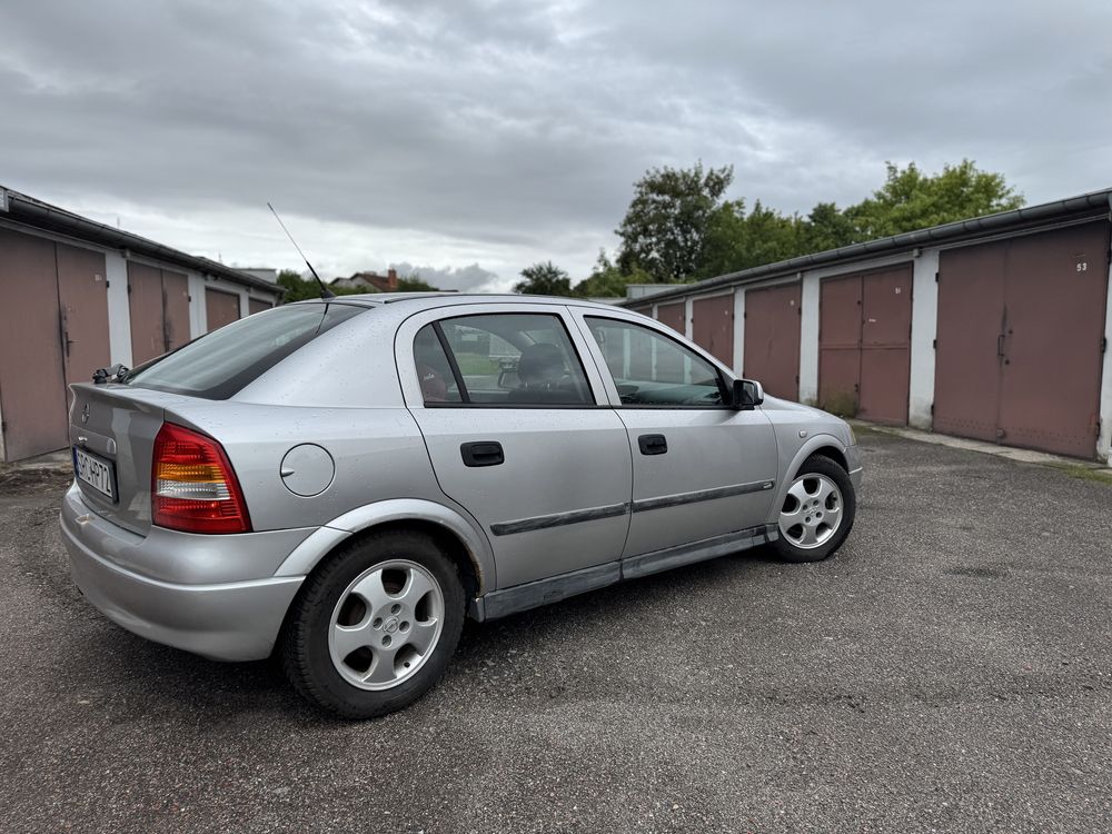 Opel astra. Klima elektryczne szyby