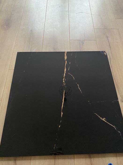 Płytka 60x60 czarny polysk