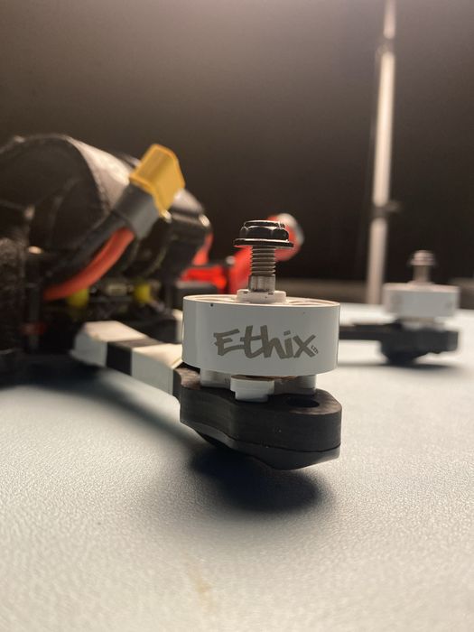 Drone FPV apex evo  dji04Pro fettec