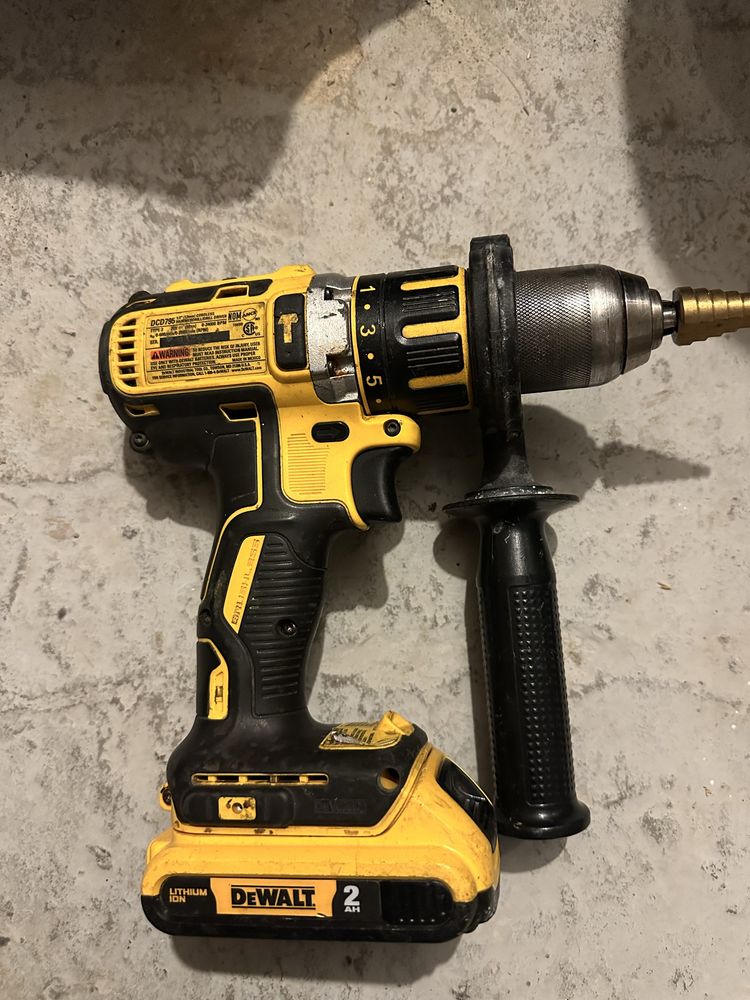 Реноватор, гайковерт , болгарка DeWALT