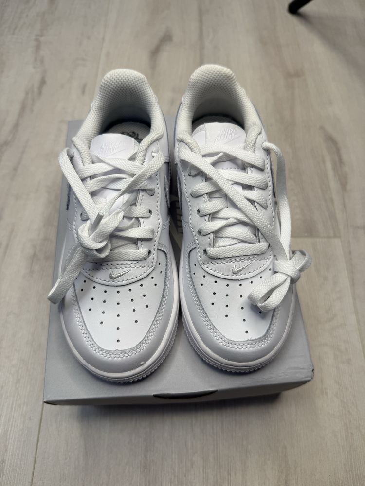 Кросівки дитячі  Nike FORCE 1 LE WHITE DH2925-111