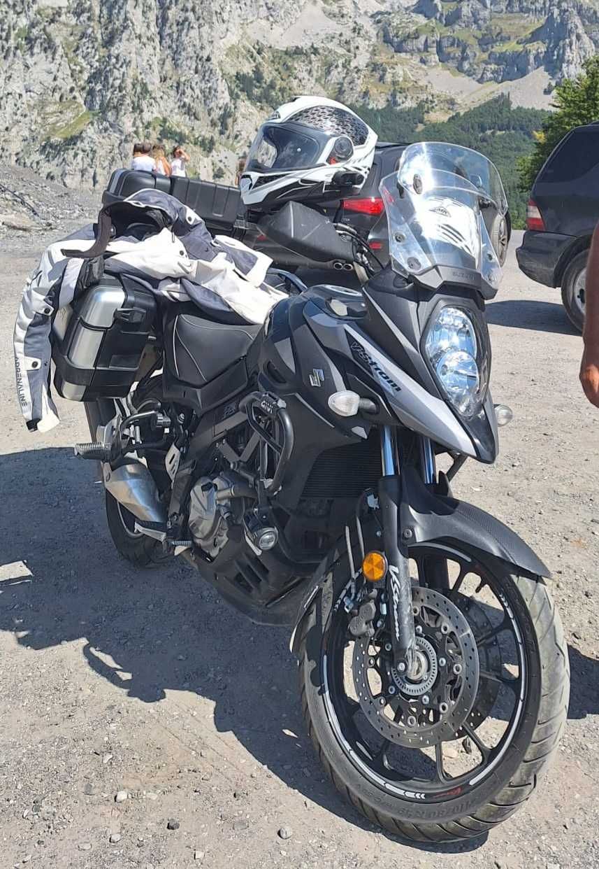 Suzuki V-strom 650