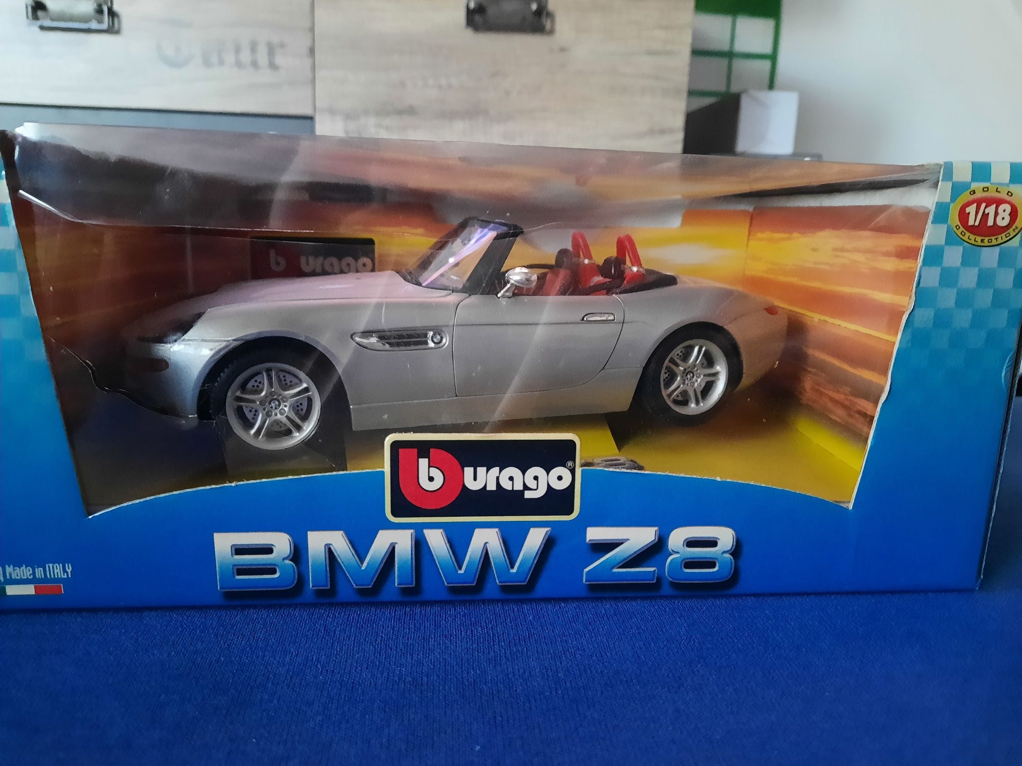 Auto Samochód Kolekcjonerski BMW Z8 Bburago 1:18