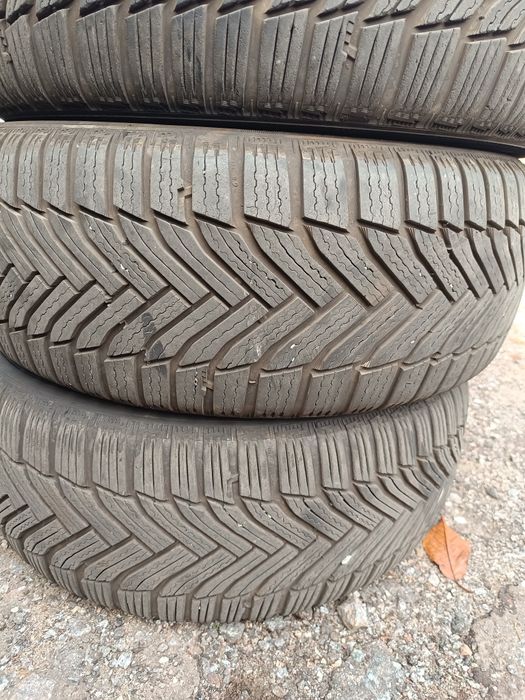 Зимні шини  Michelin Alpin 6 215/55 R16
