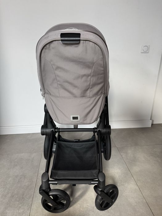 Cybex e-Priam 3w1 Soho Grey / Black Matt