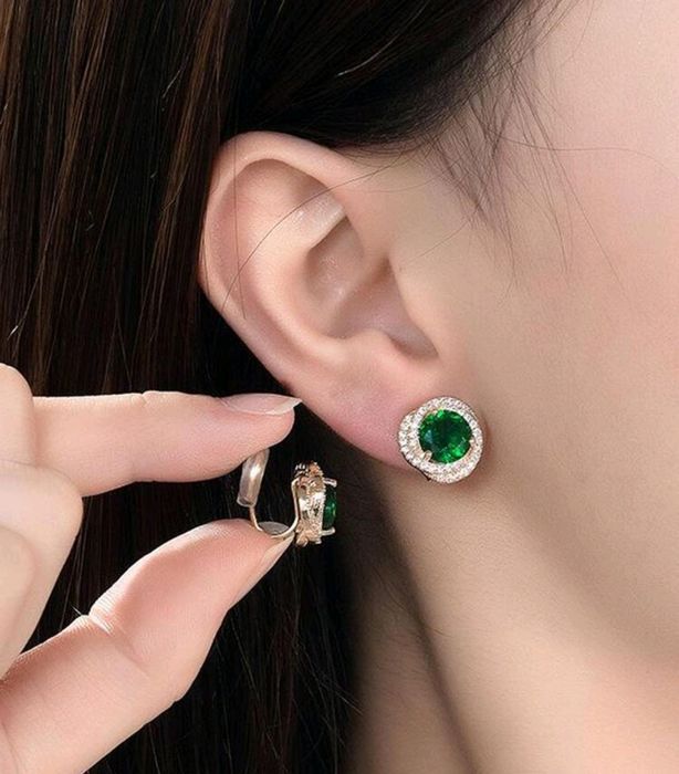 Kolczyki zielone owalne