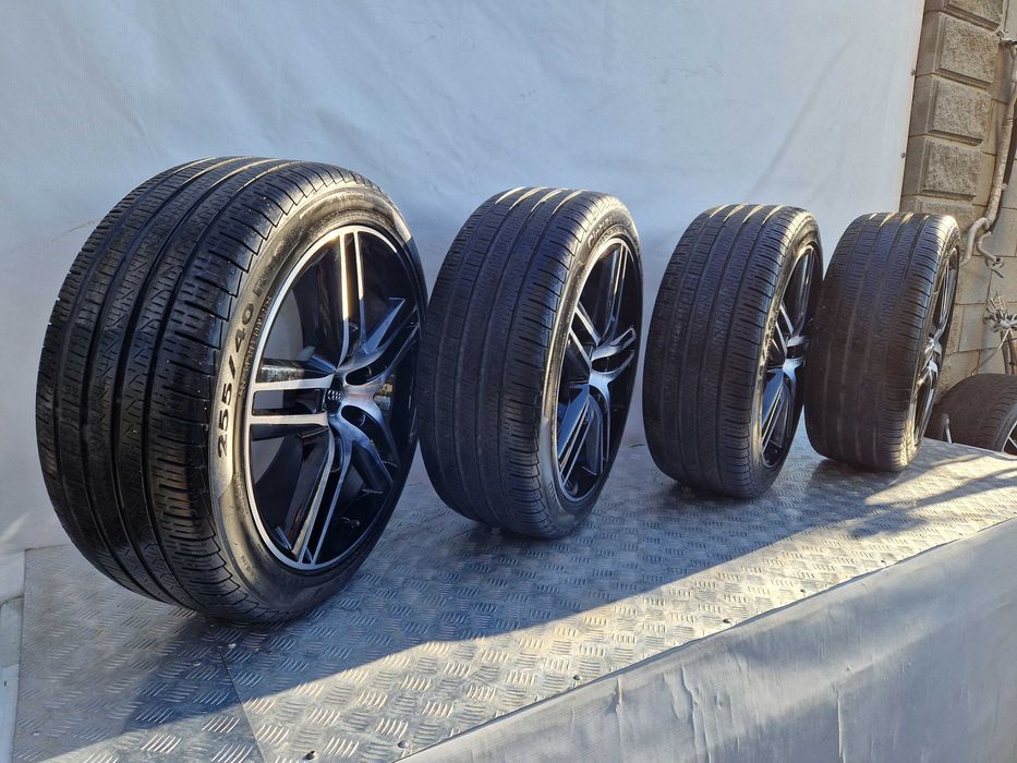 Комплект дисків 4G0601025BQ 8.5J R19 ET45 з шинами Audi A6 S6