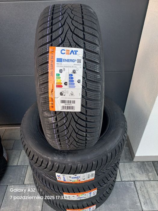 205/55R16 94V XL CEAT winter drive
