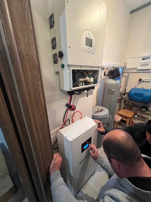 установка Монтаж станцій та сонячних панелей, інвертора с гарантией