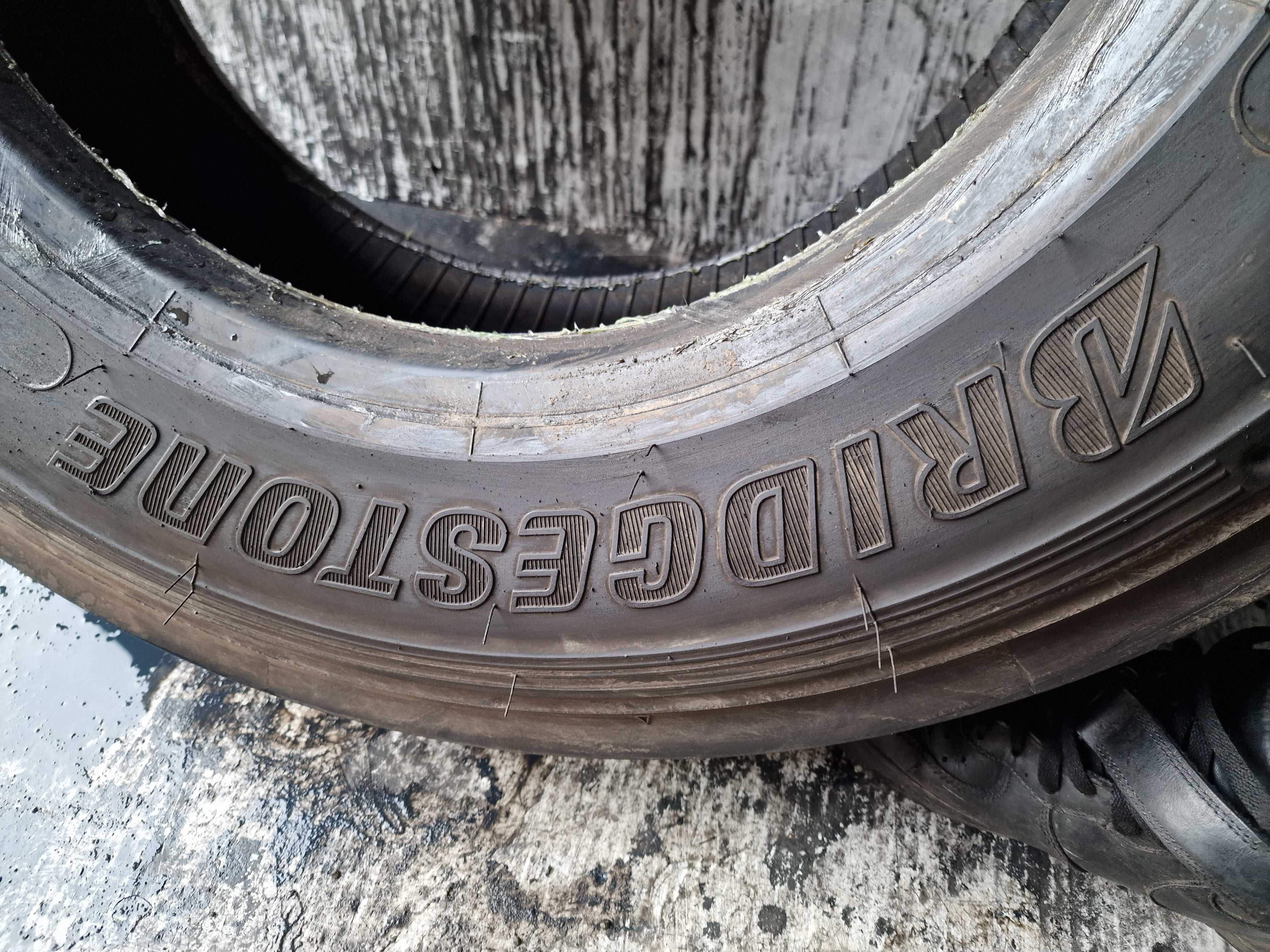 Sprzedam oponę 215/70 17,5" Bridgestone R-Steer 9mm 2021r