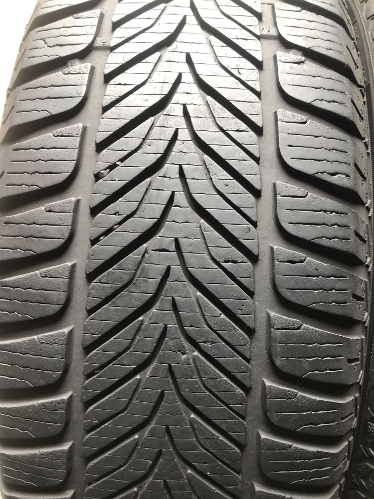 215/65R16R16 SAWA eskimo hp 2 шт