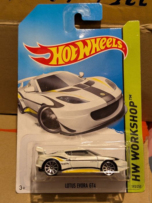 Hot Wheels Lotus Evora GT4