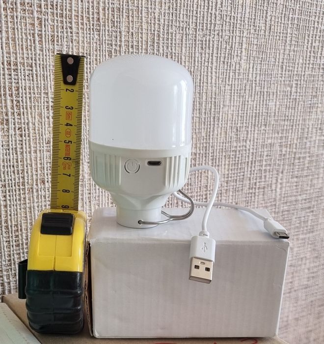 Акумуляторна лампочка