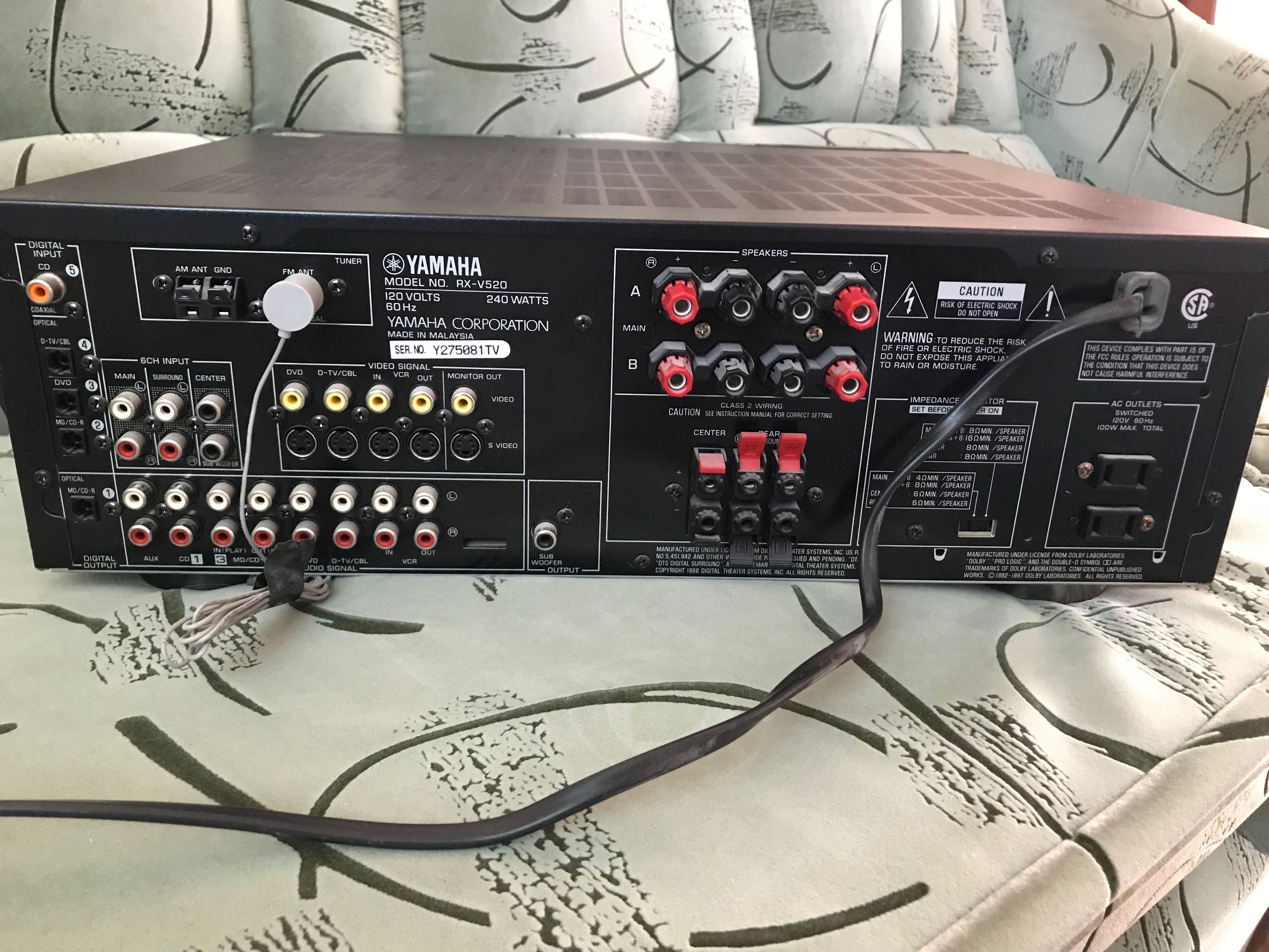 Yamaha natural sound RX-V 520