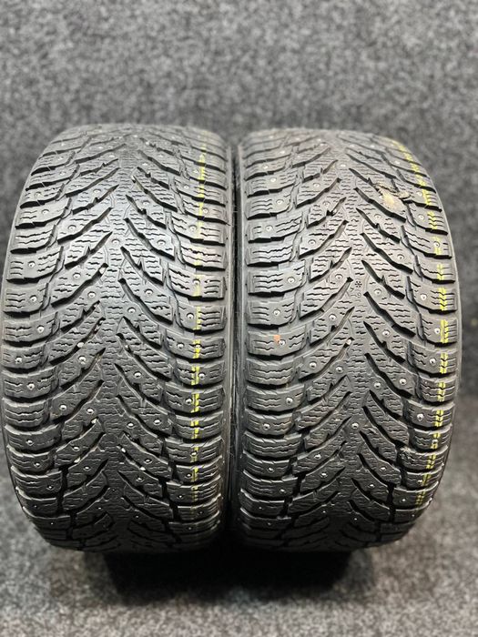 Продам Б/У шини Nokian 235/40R19 Hakkapeliitta 9