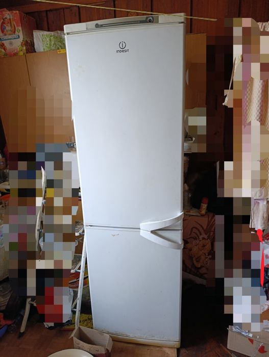 Продам холодильник.