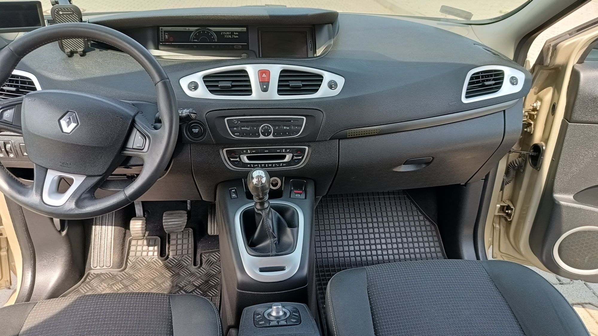 Renault Grand Scenic 1.4 tce .