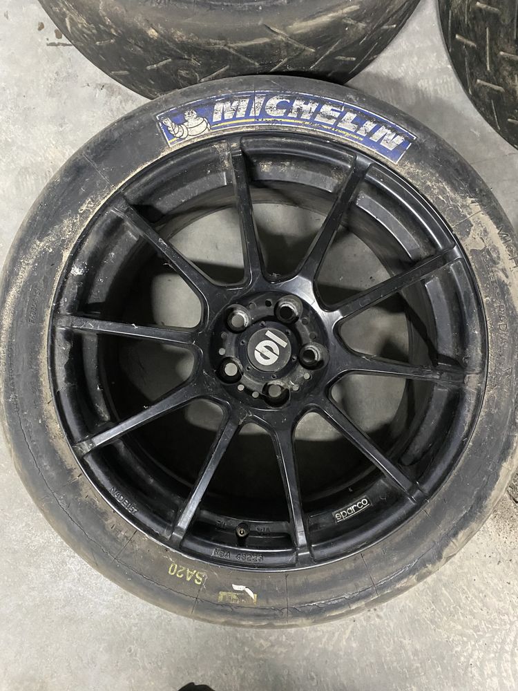 Komplet fegi Sparco assetto gara 5x112 17” semi slick trackday tor kjs