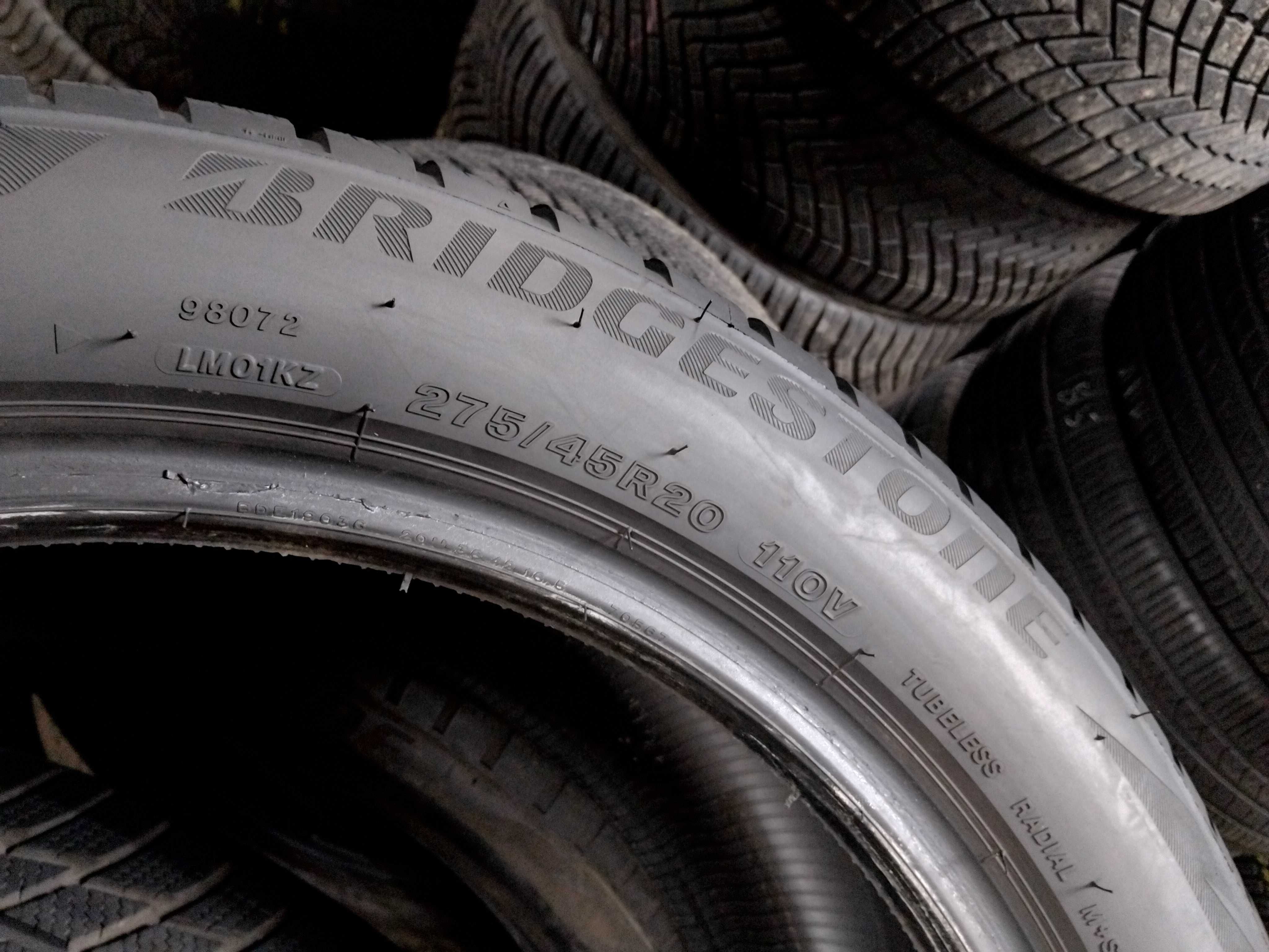 Шини бу 275/45 R20 Bridgestone Blizzak LM001 Ran Flat Комплект Зима