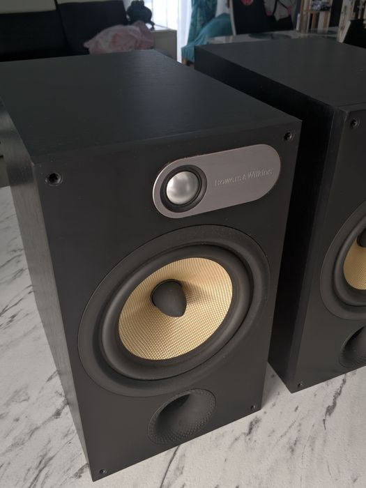 B&W Bowers&Wilkins 685  czarne, ładny stan