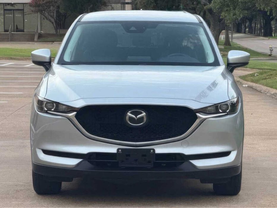 Mazda CX-5 Touring      2020