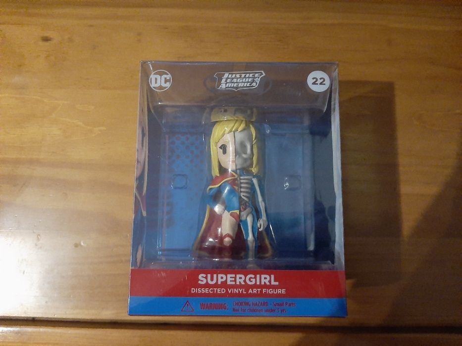 DC Comics XXRAY Figura Supergirl - Mighty Jaxx