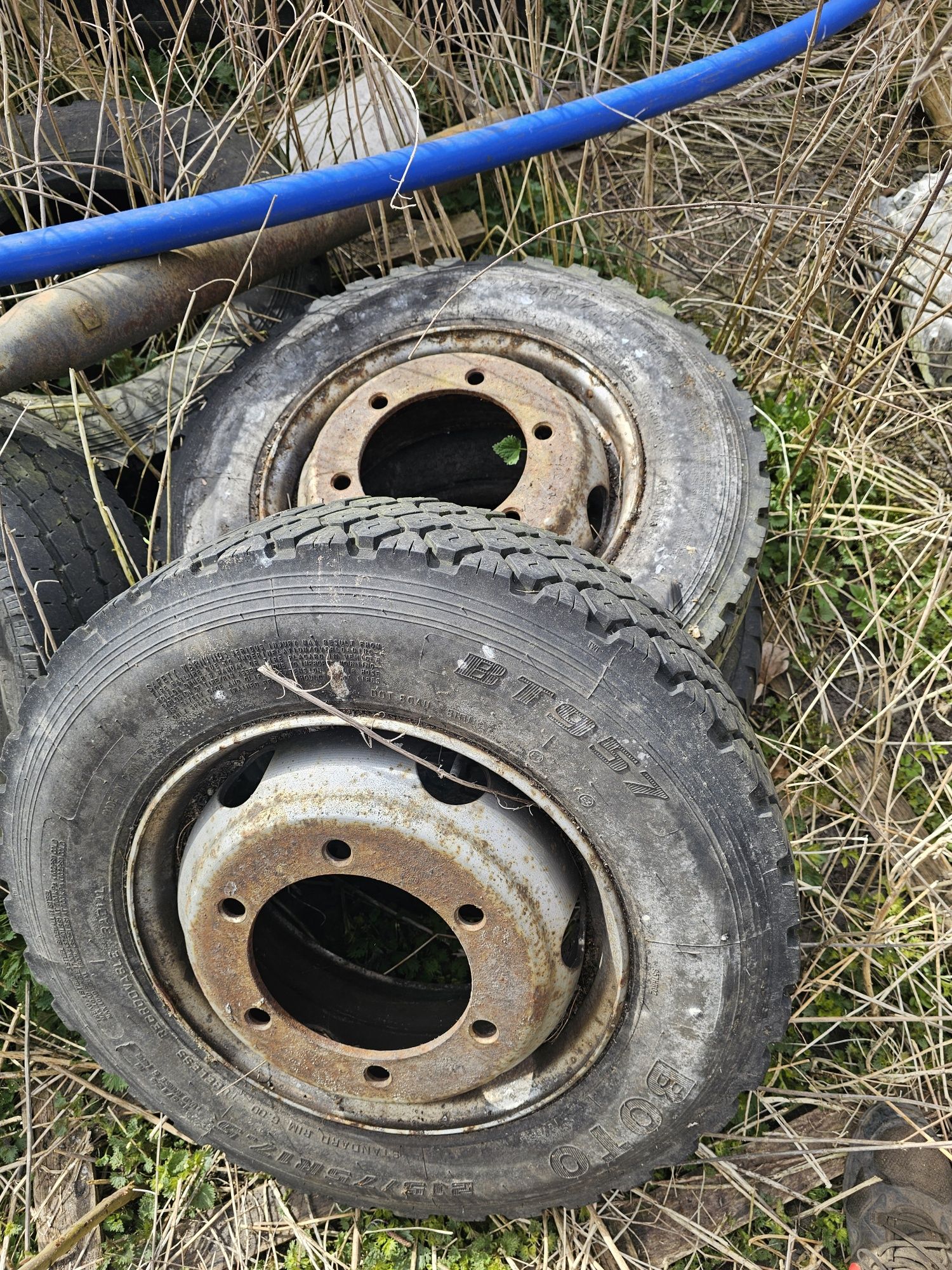 Koła ciężarowe renault midlum R17.5