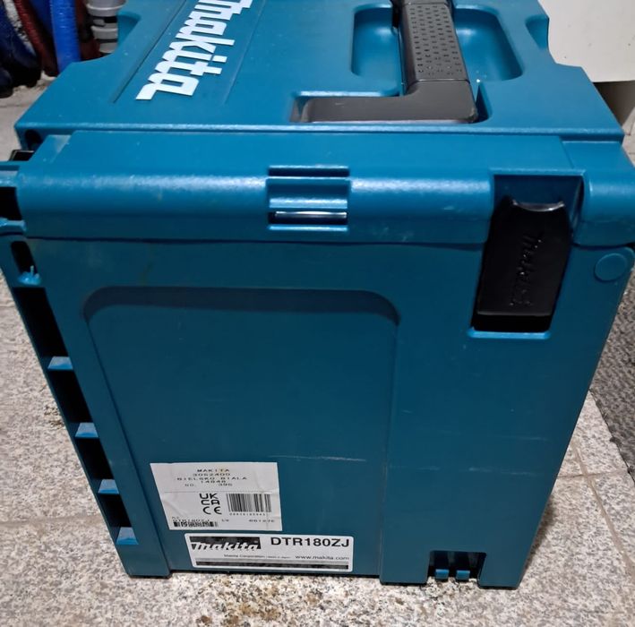 Wiązarka Makita z walizką